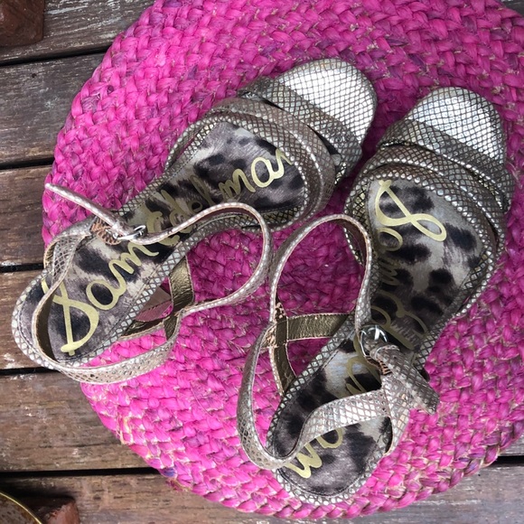 Sam Edelman Gold Platforms - Size 11 - Picture 3 of 8